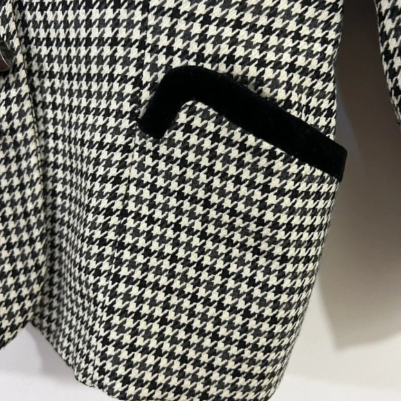 Tahari Cream and Black 100% Wool Houndstooth Pattern Velvet Trim Blazer Size 8 - Picture 7 of 7